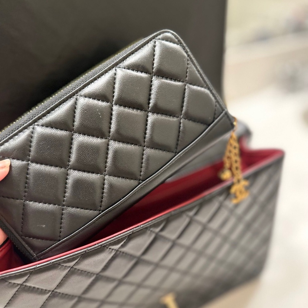 Brand new Black Purse And Wallet